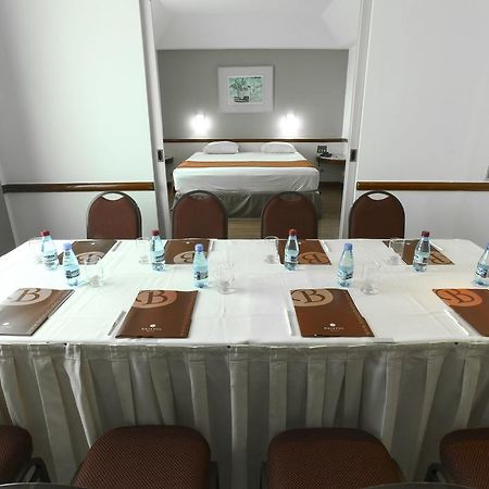 Bristol Merit Hotel Бело Оризонти Екстериор снимка